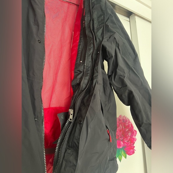 Youth boys north face rain jacket size large (14/16) - Picture 5 of 7